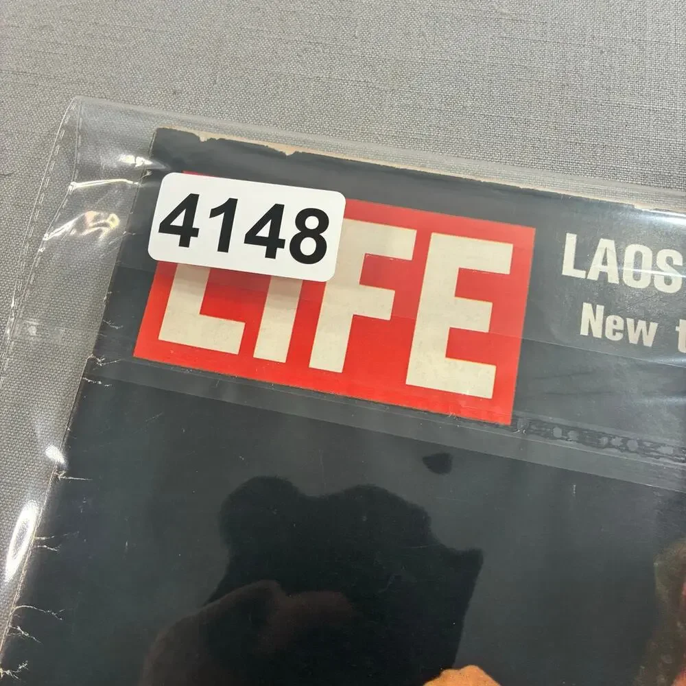 Vintage 1970 LIFE Magazine Lauren Bacall Laos Cambodia Vietnam War See Descr
